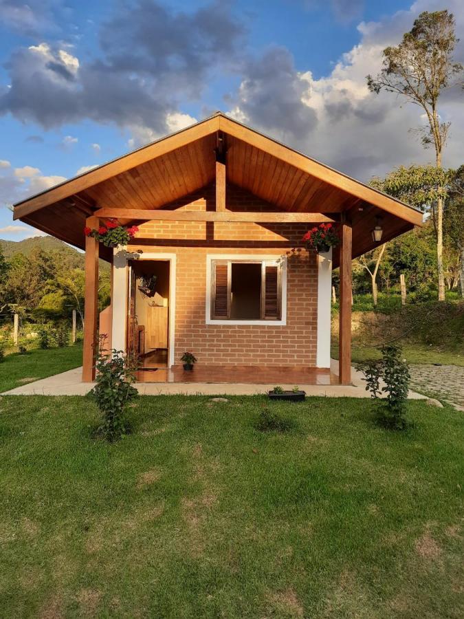 Encanto Das Rosas Santo Antônio do Pinhal Exterior foto
