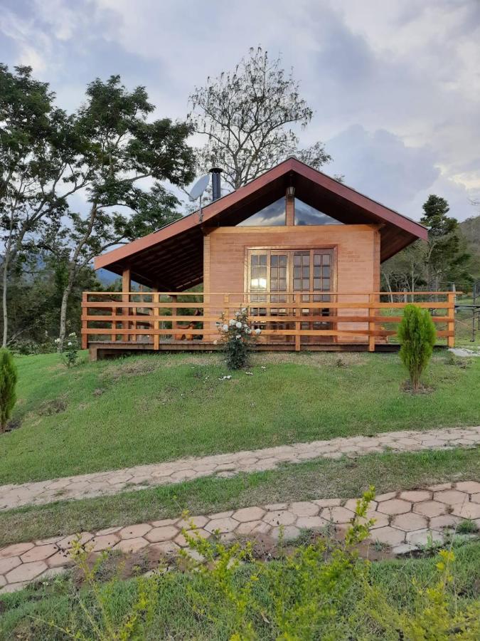 Encanto Das Rosas Santo Antônio do Pinhal Exterior foto